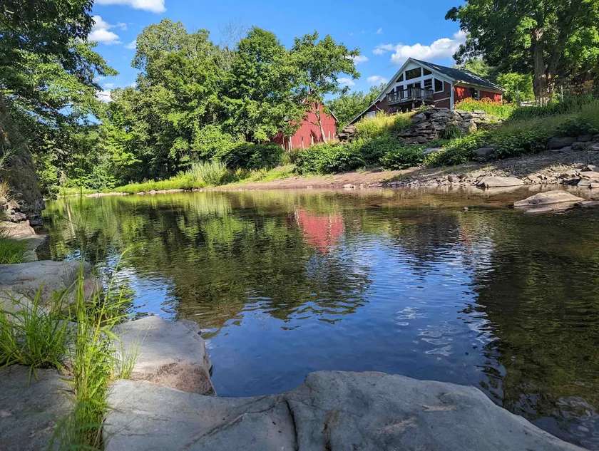 Waterfront Mountain House with Pool - Image 1