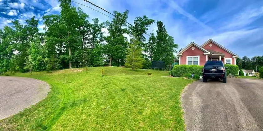 Private home near MSU and Cave Run Lake - Image 1