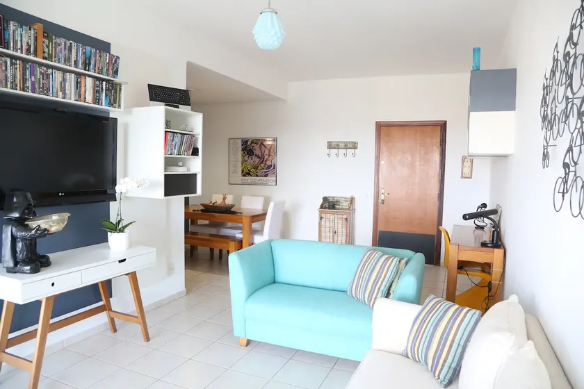 Furnished, complete, modern and well-located apartment - Image 1