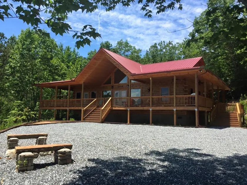 Brookes Place Great Smoky Mtns 2 King beds Hot tub - Image 1