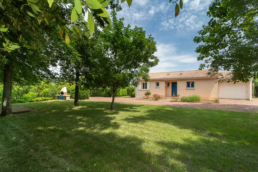 Gîte Le 31 Bis, en centre ville avec jardin. - Image 1