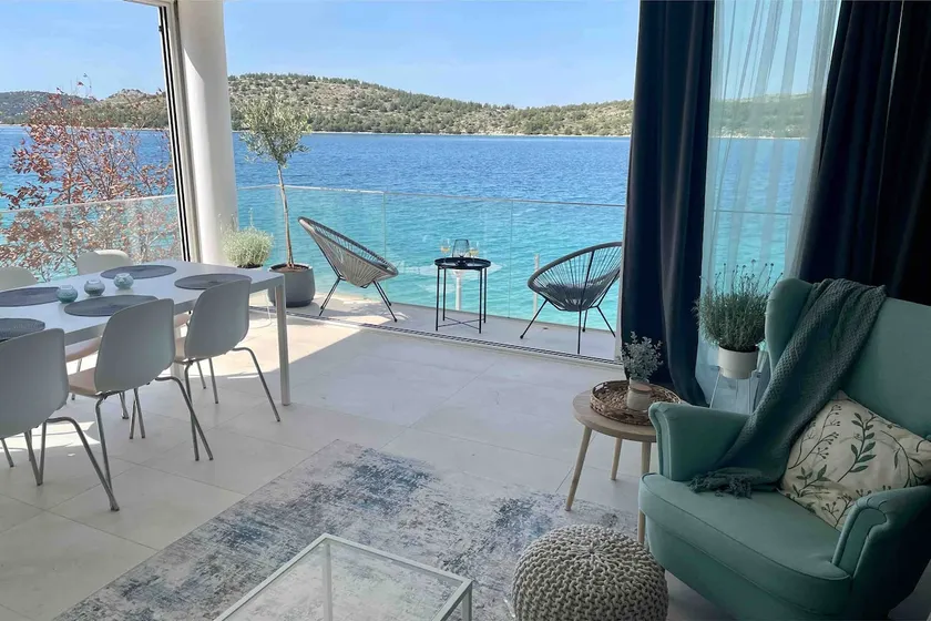 Pearl House - Suite Elena - Image 1
