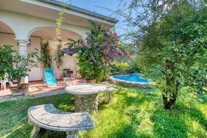 ApartmentsGarda - Residenza Bouganville - Image 1
