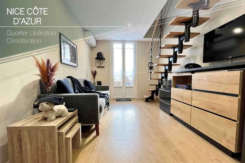 Duplex in the center of Nice - Image 1