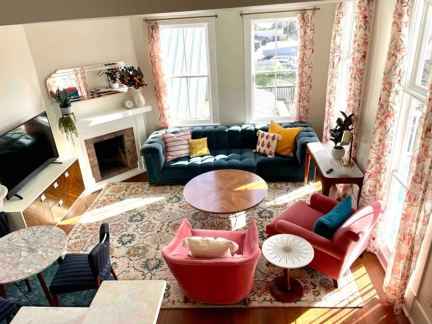 High Style, Fun Decor, Awesome Location! 117D by Forsyth Park - Image 1