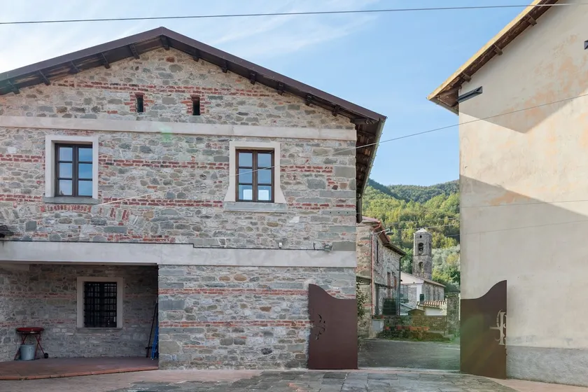 Tuscan Haven- Spacious Home - Image 1