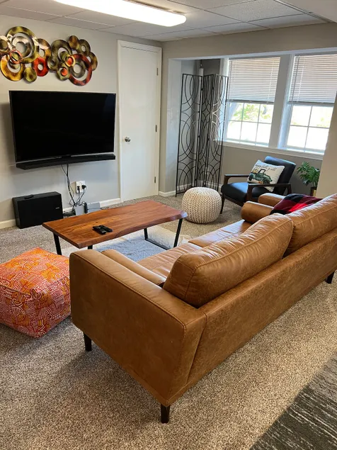 1-Level Gem: Quiet and Private - Image 1