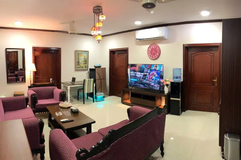 Stylish, clean & comfortable annexe in Sector F-6 - Image 1