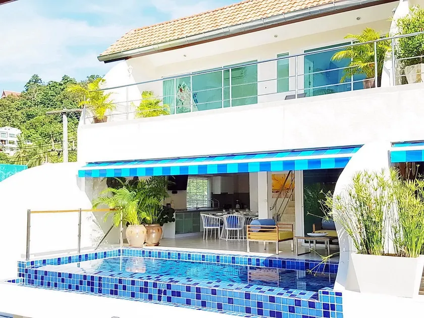 Beachside 3-Bedroom Townhouse w Private Pool at 70 Meters from Beach - Image 1