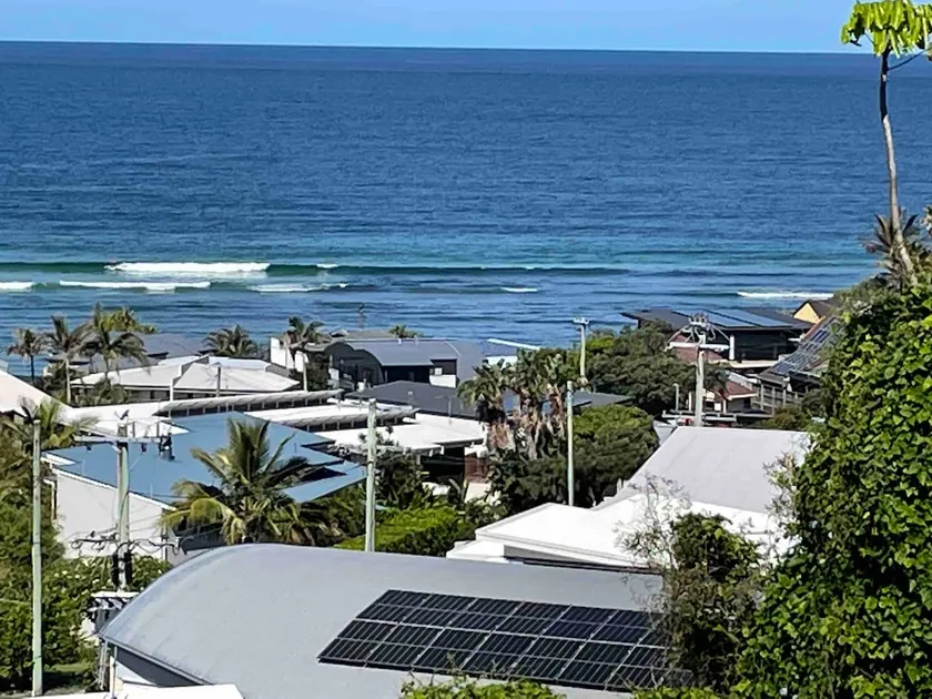 Ocean Sounds Hideaway - Image 1