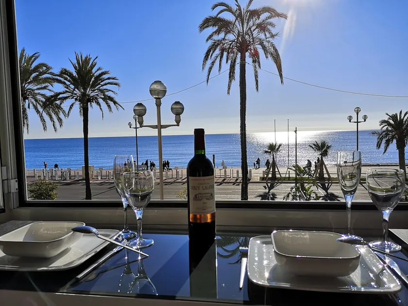 Fantastic view 2 ch + 2 SDB, 86m², Sea front - Image 1