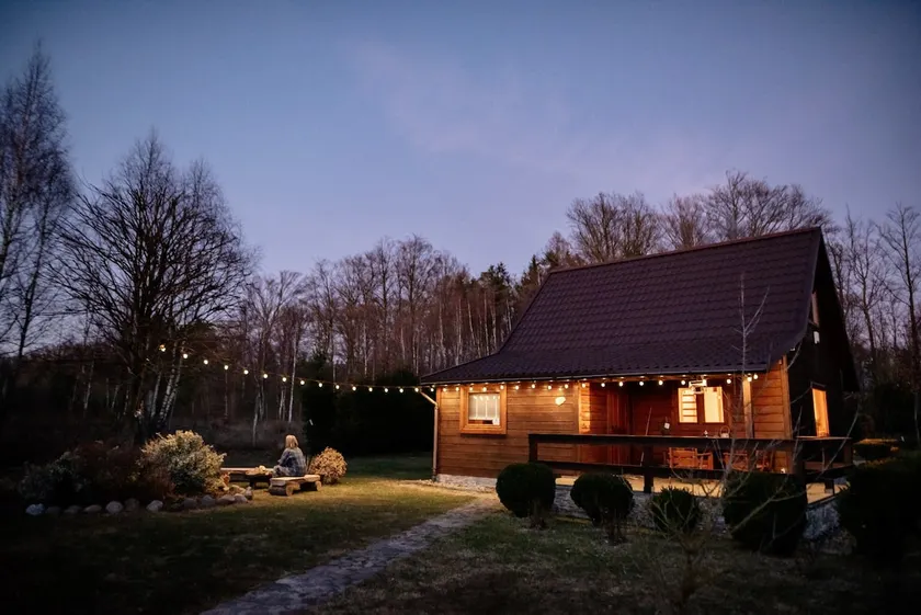 Beautiful year-round cottage with fireplace, - Image 1