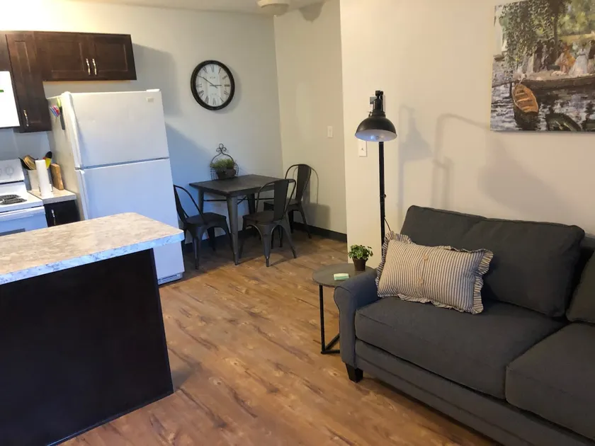 Private One Bedroom Suite - Image 1