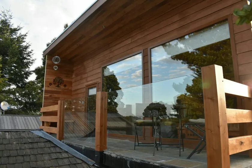 Warm Loft with great view and balcony - Image 1