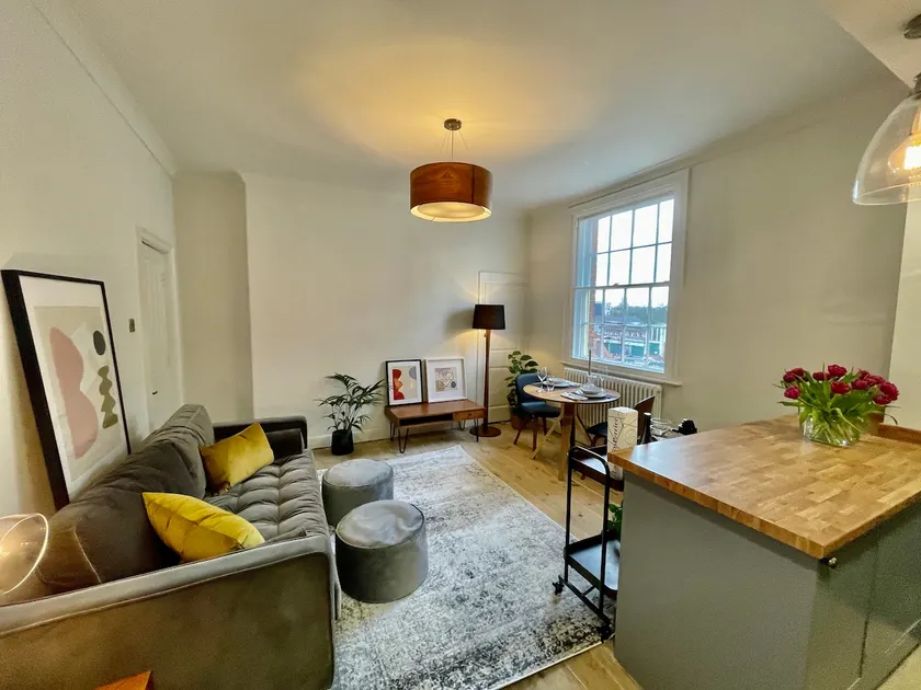 Walmgate Apartment - Image 1