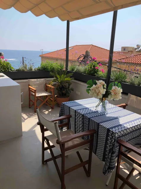 The Tsa Townhouse, Kardamyli - Image 1
