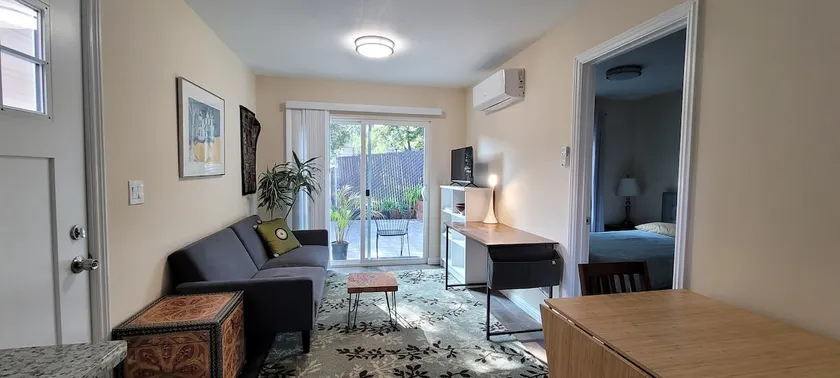 Private 1 bedroom garden cottage near Lake Merritt - Image 1