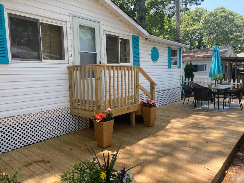 The Good Times House - Image 1