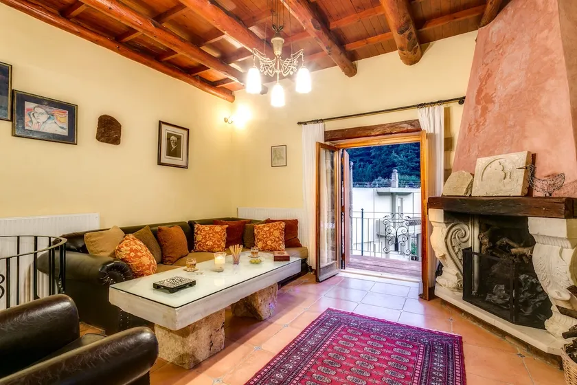 Ifigenia Lux.Villa by Ms.Smaragdi. - Image 1