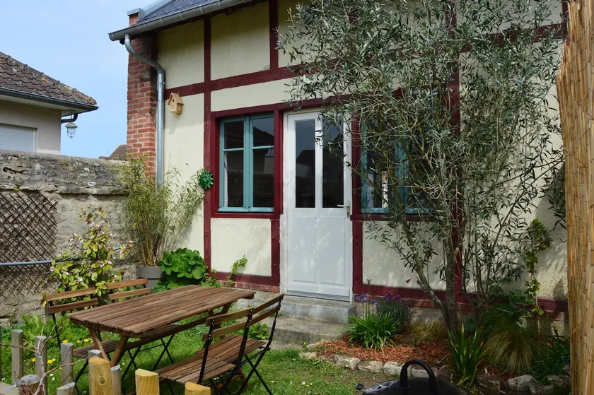 Villa Gidel – south-facing garden 300 m from the beach - Image 1