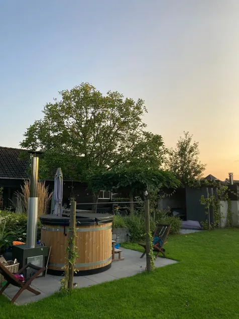 Rosa's outdoor house with hot tub and IR sauna - Image 1