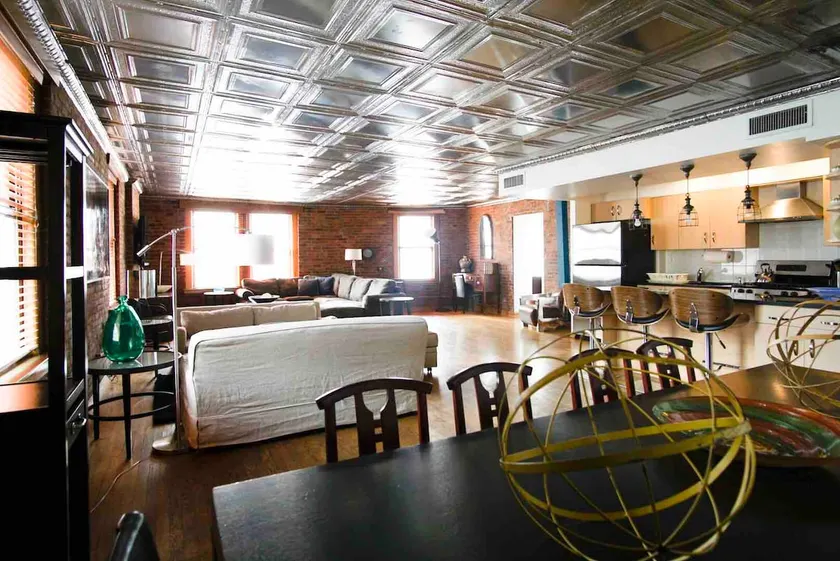 Huge Prvt Suite in Massive Loft in Lt-Italy/SoHo - Image 1