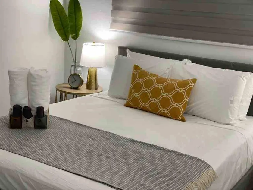 Villa Abril Apt. Close to the Beach w/PKG - Image 1