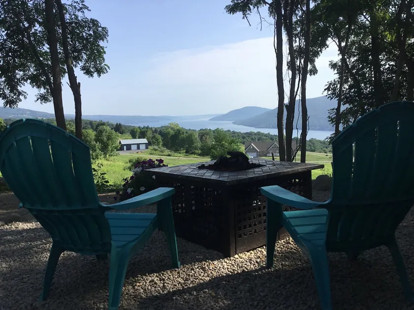 The Lookout for couples•epic lake view•fire pit - Image 1