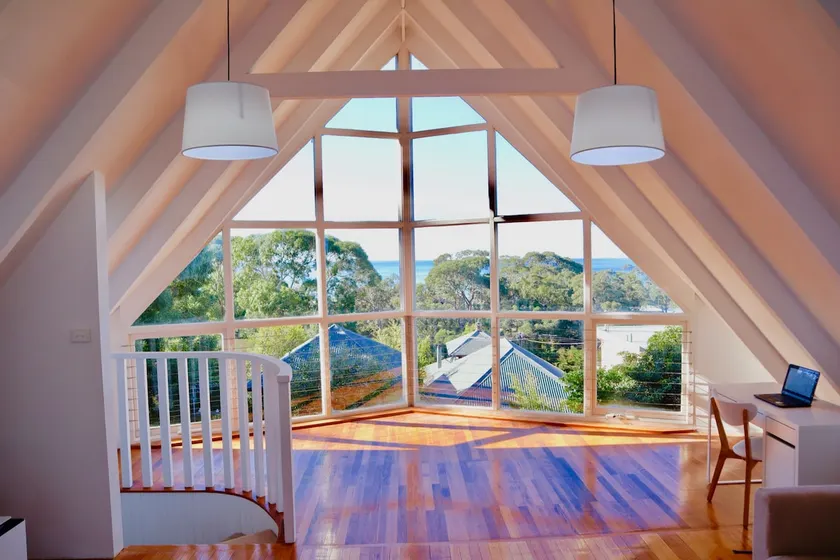 Picturesque Getaway - Image 1