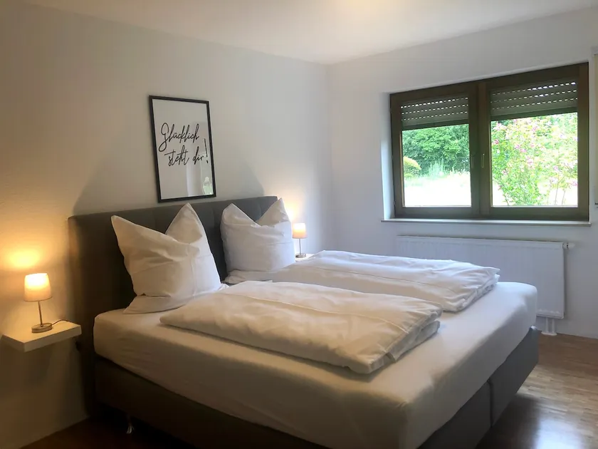 2 room apartment with lake view and private garden - Image 1