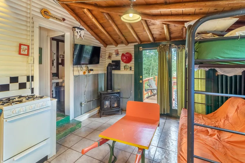 ”Garden Patch” Cabin # 10 @ MLL! NO Cleaning Fees - Image 1