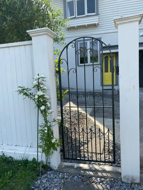 Private with Nelson on your doorstep. - Image 1