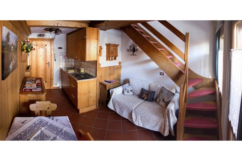 Crystal Suite - solrig, Wi-Fi, balkon, parkering, bus på 130mt - Image 1