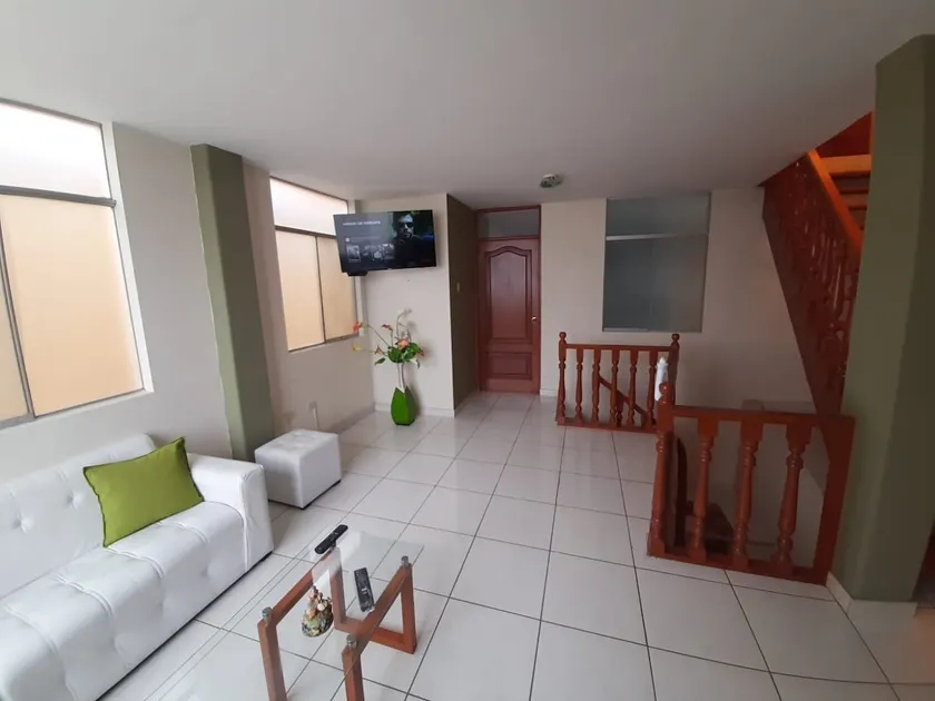 Beautiful duplex with terrace near Plaza Mayor/beaches - Image 1