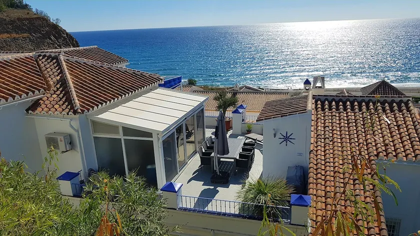 Luxury penthouse with sea view of 85 m² + terrace / solarium of 65 m² - Image 1