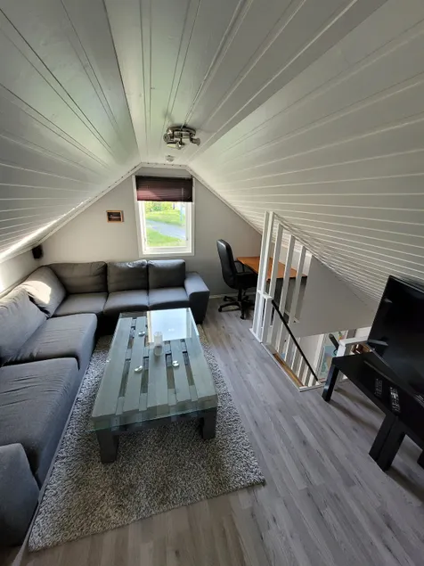 Small apartment in the garage attic. - Image 1