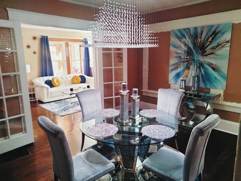 The Le Chic Bungalow - Image 1