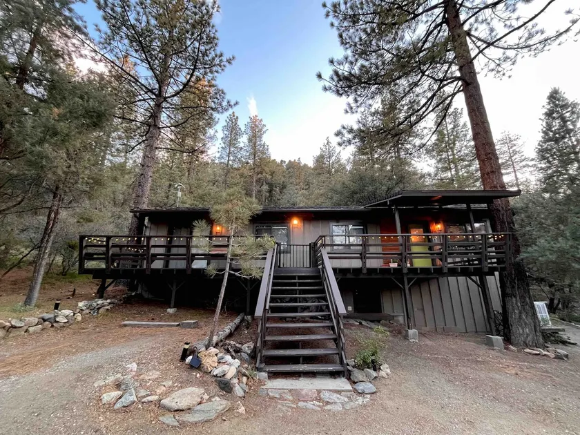 Unique Private Forest Getaway - Image 1