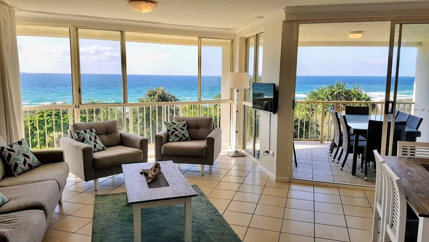Million $$ views - Watch whales from comfort of home! - Image 1