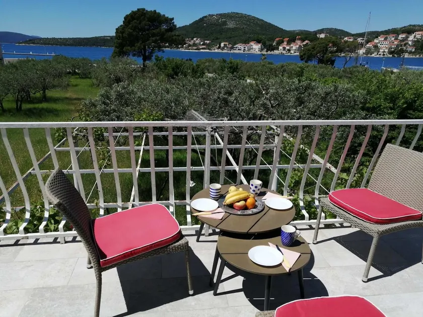 Marina Slano apartment - Image 1