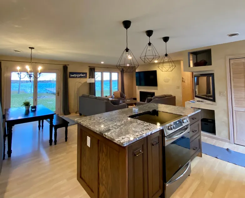Indigo Beach House on West Battle Lake - Image 1