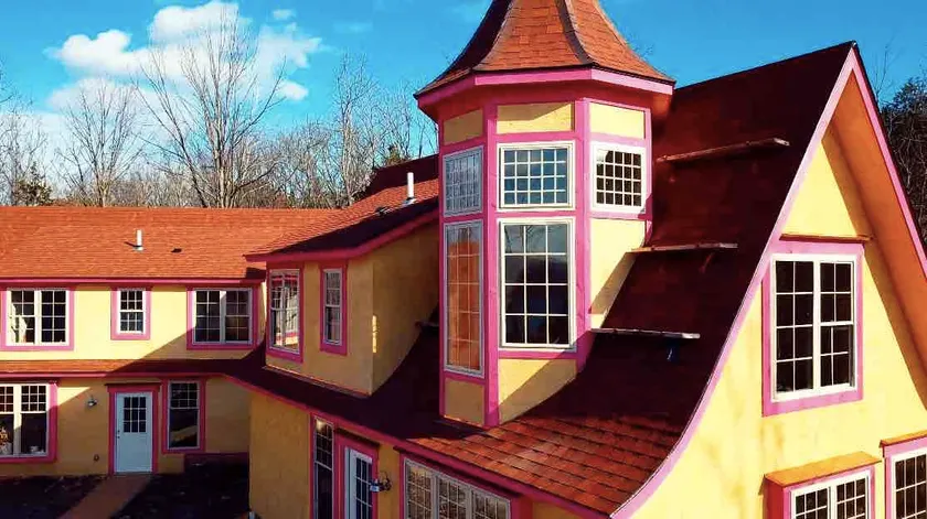Castle Cottage with Fast Wifi on Wine Trail - Image 1
