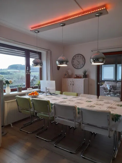 cozy detached house with great views. - Image 1
