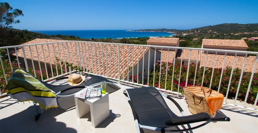 Beautiful apartment with sea view. - Image 1
