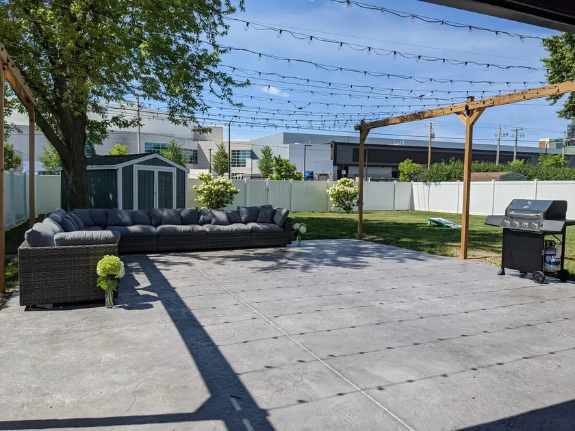 Party on the Patio! Walk to Lambeau & Resch Center - Image 1