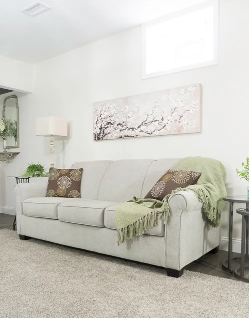 Amazing Hidden Gem|Private Suite| Perfect Location - Image 1