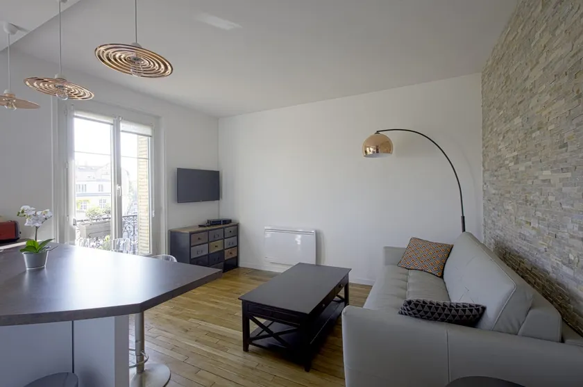 Newly decorated designer apartment 14th arrondissement - Image 1
