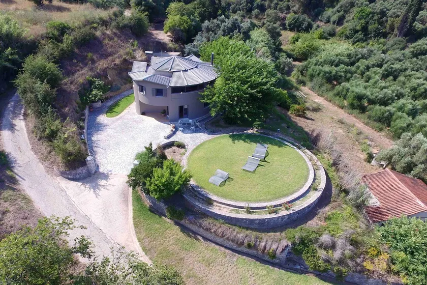 Round Family Villa near Ancient Olympia & the Sea - Image 1