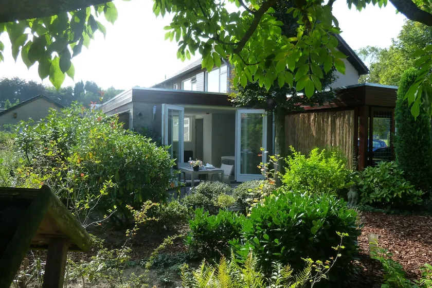 Studio with lots of privacy and private garden - Image 1