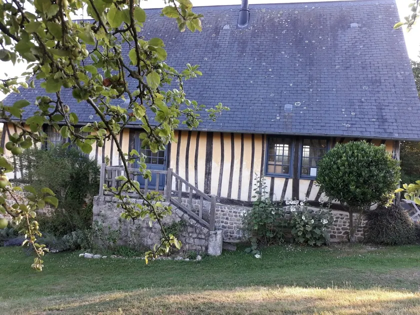 Gîte \"La Maison des Amis\" between sea and countryside - Image 1